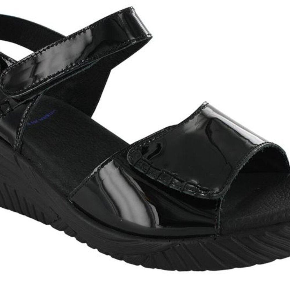 Wolky Shira sandal in black patent leather euro size 40